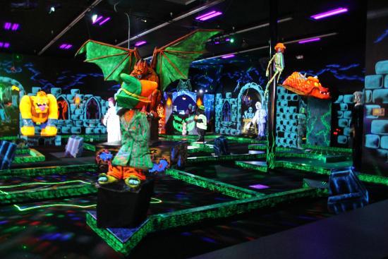 Monster Mini Golf